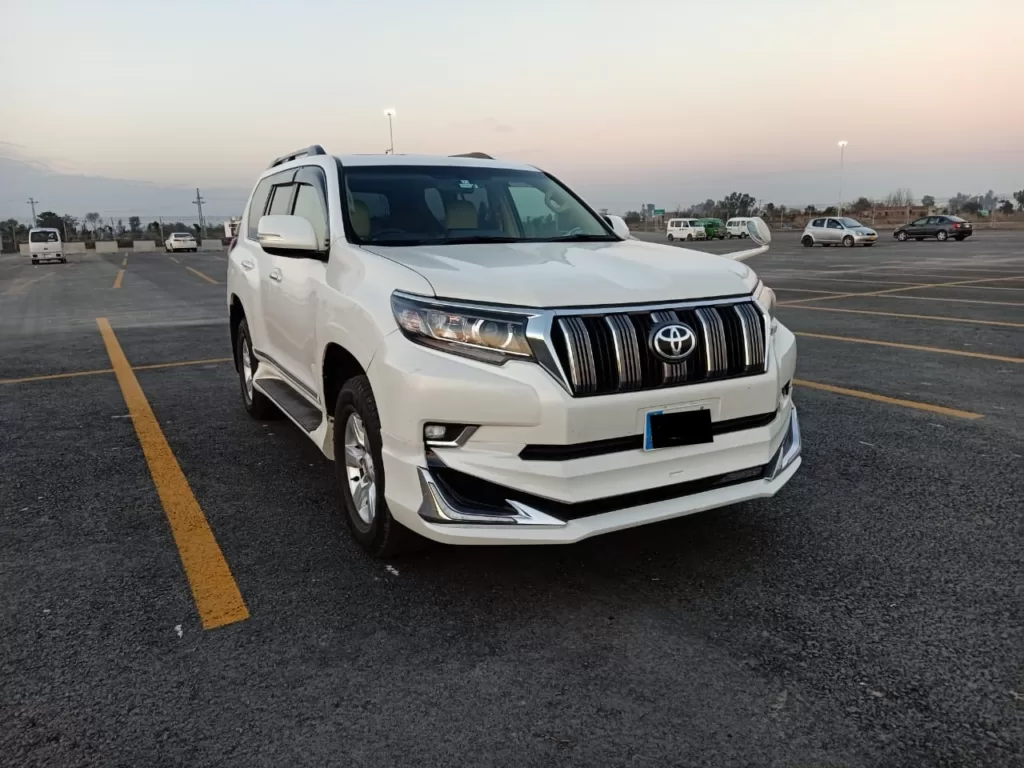 Toyota Prado rent Lahore